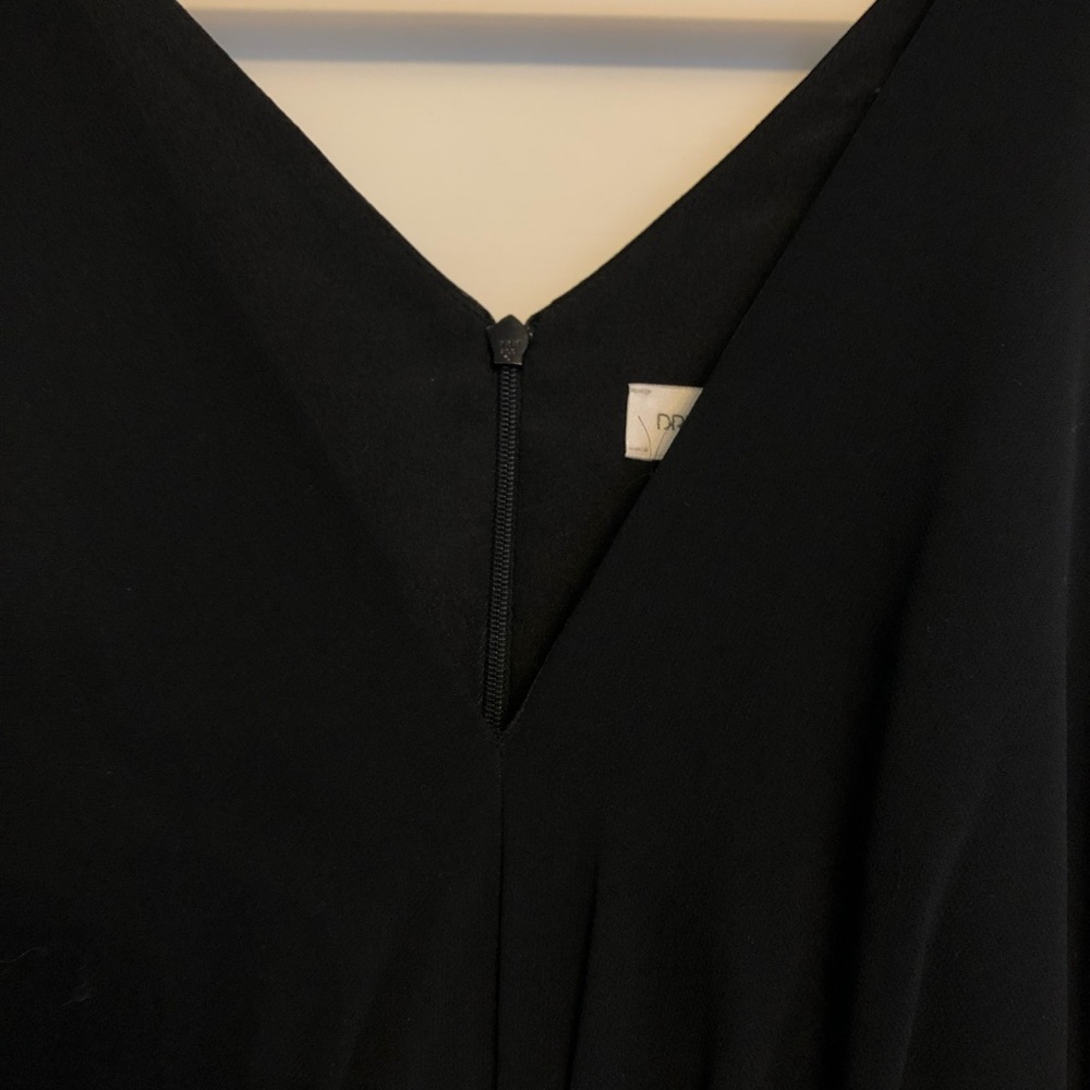 Phoebe chiffon gown - Picture 7 of 8